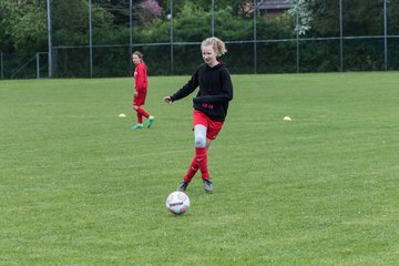 Bild 110 - wCJ SV Steinhorst/Labenz - VfL Oldesloe : Ergebnis: 18:0